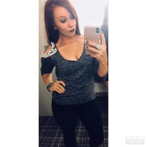 Meet your Posher, Amber